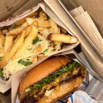 Super Duper Burgers - Mini Burger - Burgers Near Me - San Francisco, California Super Duper Burgers - Mini Burger - Burgers Near Me - San Francisco, California