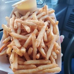 scooby fries with dab sauce on the side