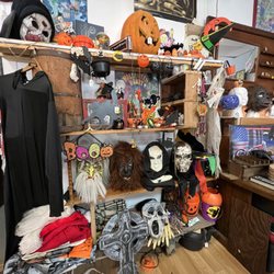 Vice Antiques - Halloween inventory as of September 2022