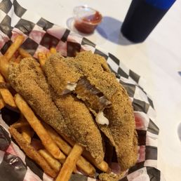 Fried Catfish Basket