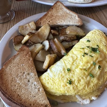 Rocky Bay Cafe - Gluten free toast - Breakfast & Brunch Near Me - Friday Harbor, Washington Rocky Bay Cafe - Gluten free toast - Breakfast & Brunch Near Me - Friday Harbor, Washington