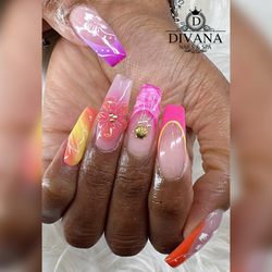 Divana Nails & Spa