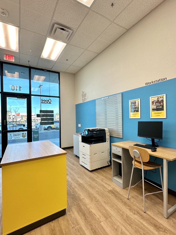 THE UPS STORE 6435 S Durango Dr, Las Vegas, Nevada Shipping Centers