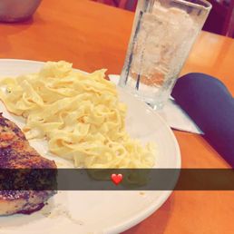 Fettuccine Alfredo