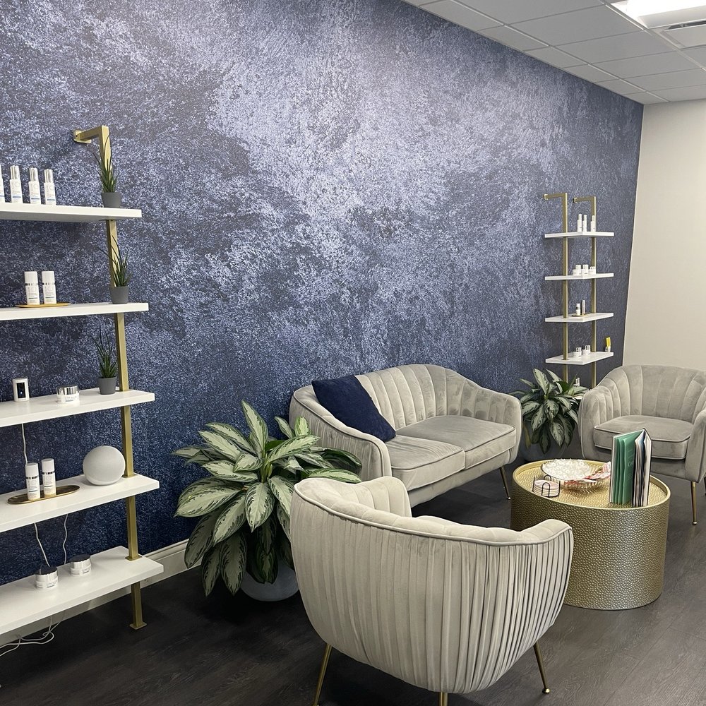 Luna Allure - Waiting area - Medical Spas Near Me - San Antonio, Texas Luna Allure - Waiting area - Medical Spas Near Me - San Antonio, Texas