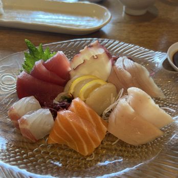 Dakara Sushi - Japanese Near Me - Whittier, California Dakara Sushi - Japanese Near Me - Whittier, California
