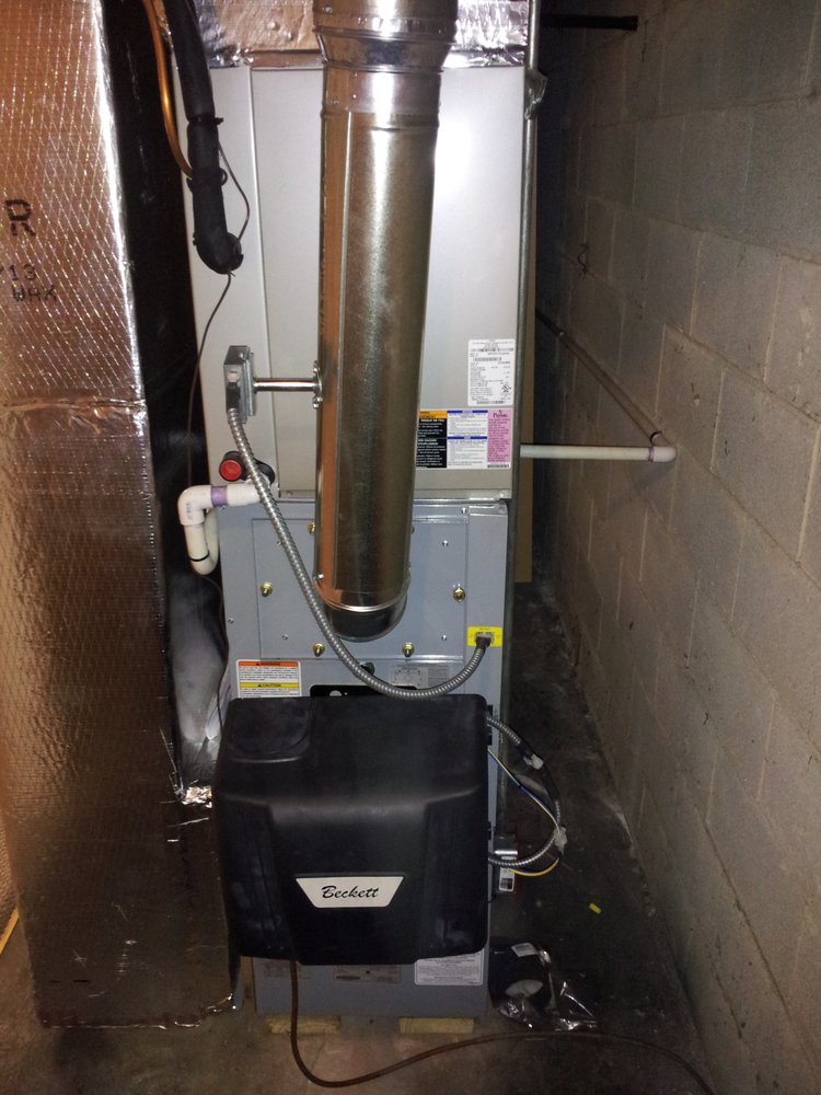 Slide of PJ Linskey Residential Mechanic