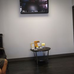 Scott K Yun, MD - Entertainment in waiting room