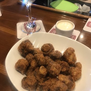 Outback Steakhouse - Steakhouses Near Me - Edgewater, New Jersey