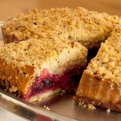 Noshington Cafe - Apple & mixedberry crumble