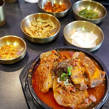 Mom's Kitchen - Korean Near Me - Markham, Ontario
