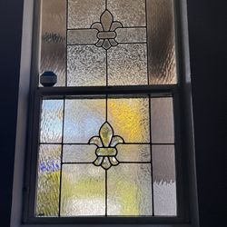 Higher Glass - The bottom window is the one Dave fixed.