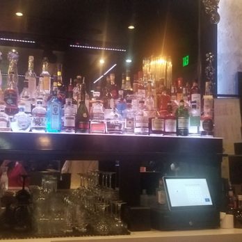 BLK SWAN - The bar - New American Near Me - Baltimore, Maryland