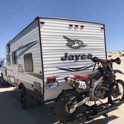 Bay Area Rental - 2016 Jayco and 2005 Honda CRF450 Dirt bike for rent for $150 per day