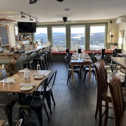 Wildflower Restaurant and Pub