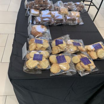 Heritage Paris - Baked goods - Patisserie/Cake Shop Near Me - Lancaster, Pennsylvania