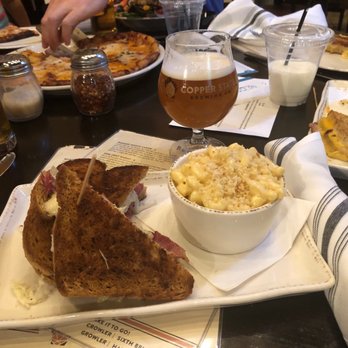 Copper State Brewing - Rueben with beer mac and cheese with a platinum coffee blonde stout - Breweries Near Me - Green Bay, Wisconsin