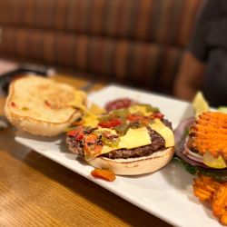 Silver Moon Cafe - À burger