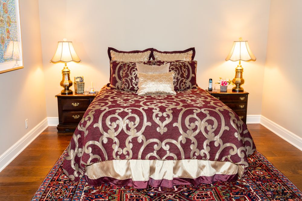 Slide of Kl Builders Interiors