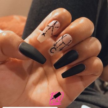 Tips & Toes - Star and moon chandelier - Nail Salons Near Me - Westminster, California
