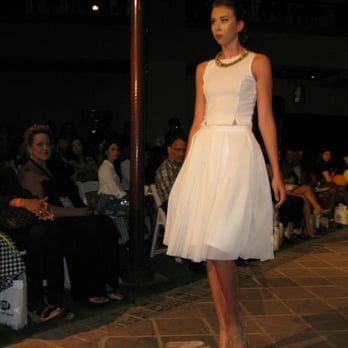Phoenix Fashion Week - That tulle-mesh skirt I purchased pre-show for $49 @ Dillard's booth ~ Spring '15 - Men's Clothing Near Me - Scottsdale, Arizona Phoenix Fashion Week - That tulle-mesh skirt I purchased pre-show for $49 @ Dillard's booth ~ Spring '15 - Men's Clothing Near Me - Scottsdale, Arizona