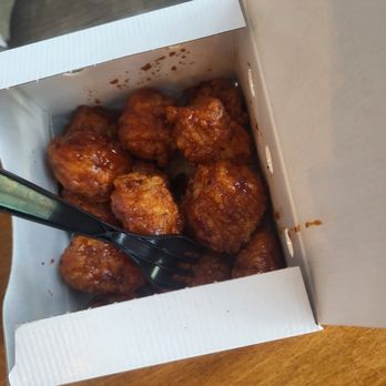Bonchon Arden - Chicken - Chicken Shop Near Me - Sacramento, California