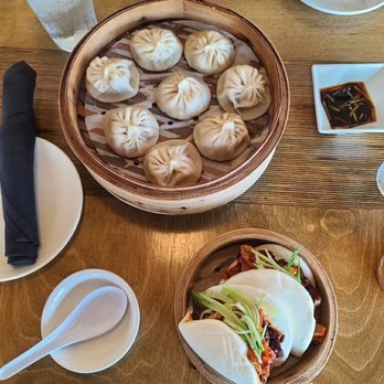 Momo Mee - Soup dumplings and bao - Pan Asian Near Me - Milwaukee, Wisconsin Momo Mee - Soup dumplings and bao - Pan Asian Near Me - Milwaukee, Wisconsin