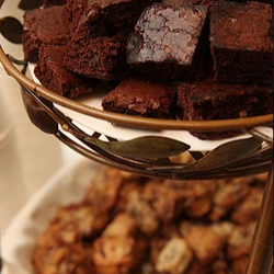 Periwinkles Catering And Cafe