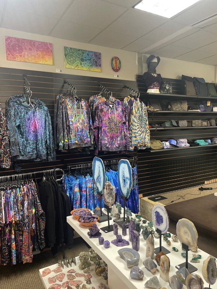 THE HEADSPACE Updated July 2024 11 Reviews 250 N Broadway, Denver