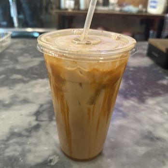 5 Sips Coffee - Iced pumpkin latte - Coffee & Tea Near Me - Sacramento, California