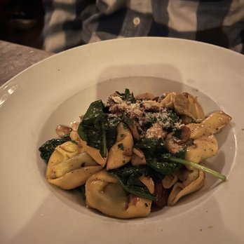 Olazzo - Spinach and Garlic Tortellini - Italian Near Me - Bethesda, Maryland Olazzo - Spinach and Garlic Tortellini - Italian Near Me - Bethesda, Maryland