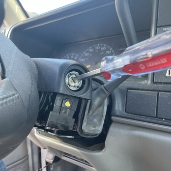 Alexius Denver's Locksmiths - Ignition Repair Due to Break in - Keys & Locksmiths Near Me - Denver, Colorado