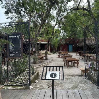 Potheads Pueblo - Breakfast & Brunch Near Me - Tulum, ROO