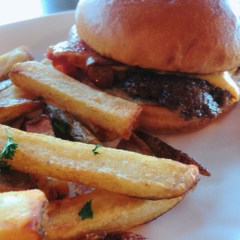 Float 30 - Bacon & Cheese Smash burger $17.95 - Fish & Chips Near Me - Port Moody, British Columbia