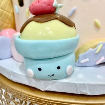Petite Moi Bakery - Custom fondant decor. Soft and pillowy. Just like marshmallows! - Desserts Near Me