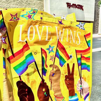 Tj Maxx - This TJ Maxx offers a wonderful shopping bag for Pride month! - Department Stores Near Me - La Quinta, California Tj Maxx - This TJ Maxx offers a wonderful shopping bag for Pride month! - Department Stores Near Me - La Quinta, California