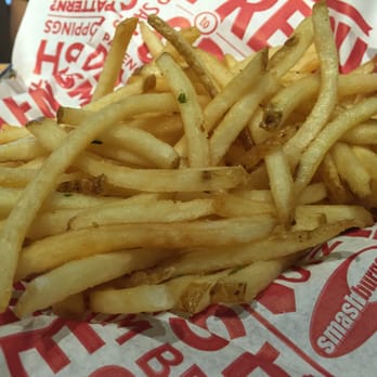 Smashburger - Fries were very greasy.  And, they were supposed to have garlic on them, but no hint of garlic, though, we paid for this.  Left half. - Burgers Near Me - Queen Creek, Arizona