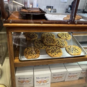 Mattheessen’s - Key West - Giant cookies - Bakeries Near Me - Key West, Florida Mattheessen’s - Key West - Giant cookies - Bakeries Near Me - Key West, Florida