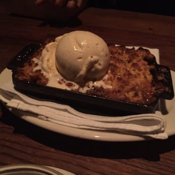 Gjelina - Apple pear and berry crisp $15 - New American Near Me - Venice, California Gjelina - Apple pear and berry crisp $15 - New American Near Me - Venice, California