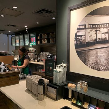 Starbucks - Coffee & Tea Near Me - Louisville, Kentucky