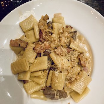Entrevinos - Filet tips rigatoni with truffle cream sauce. AMAZING! - Wine Bars Near Me - Carolina, Puerto Rico Entrevinos - Filet tips rigatoni with truffle cream sauce. AMAZING! - Wine Bars Near Me - Carolina, Puerto Rico