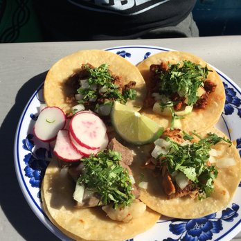 Taqueria Costa Alegre Taco Bus - Mexican Near Me - Seattle, Washington