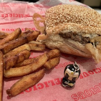 Good Stuff Eatery - Obama burger - Burgers Near Me - Arlington, Virginia Good Stuff Eatery - Obama burger - Burgers Near Me - Arlington, Virginia