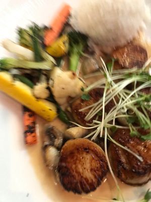 Uncle's Fish Market Bar & Grill - Pearlridge by null