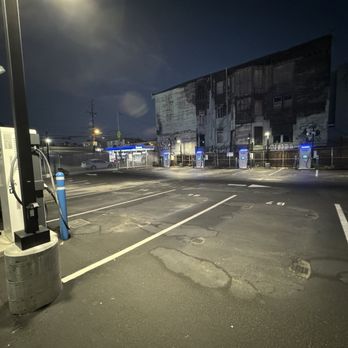 EVgo Fast Charging - Adjacent lot formerly used by GM's Cruise operation with 20 superchargers--all sitting unused! - EV Charging Stations Near Me - San Francisco, California EVgo Fast Charging - Adjacent lot formerly used by GM's Cruise operation with 20 superchargers--all sitting unused! - EV Charging Stations Near Me - San Francisco, California