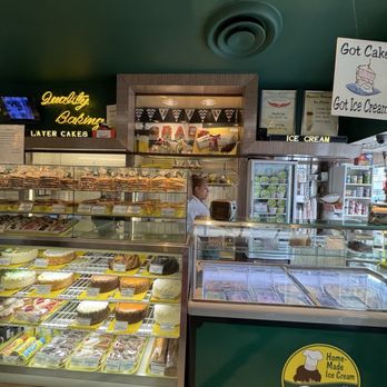 Roeser's Bakery - Bakeries Near Me - Chicago, Illinois Roeser's Bakery - Bakeries Near Me - Chicago, Illinois