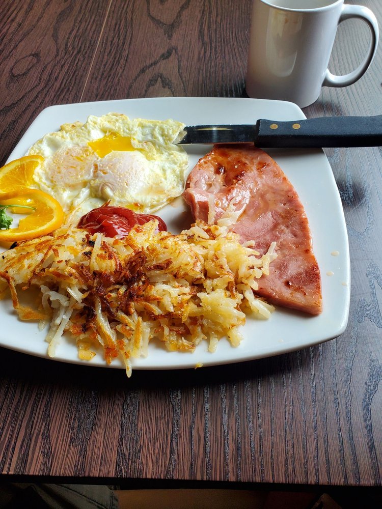 CHIRO’S FAMILY RESTAURANT 21 Photos & 20 Reviews 2040 45th St