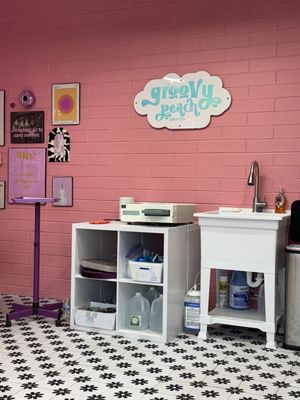 Groovy Peach Piercing