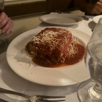 Dante & Luigi's - Italian Near Me - Philadelphia, Pennsylvania Dante & Luigi's - Italian Near Me - Philadelphia, Pennsylvania