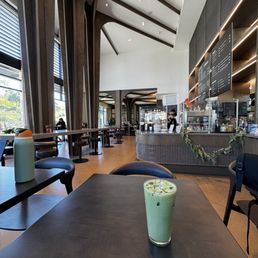 CoffeeBar right near the lobby CoffeeBar right near the lobby